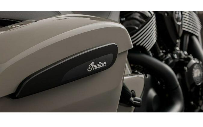 2022 Indian Motorcycle CHIEFTAIN DARK HORSE