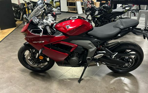 2025 Triumph Daytona 660