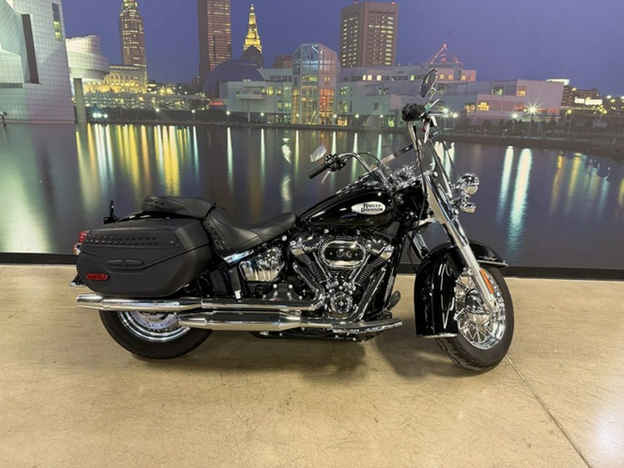 2024 Harley-Davidson Softail FLHCS - Heritage Classic