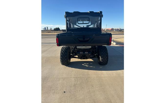 2020 Can-Am Defender MAX DPS™ HD8