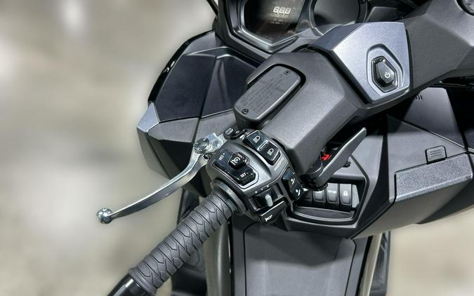 2026 Kymco AK 550I PREMIUM