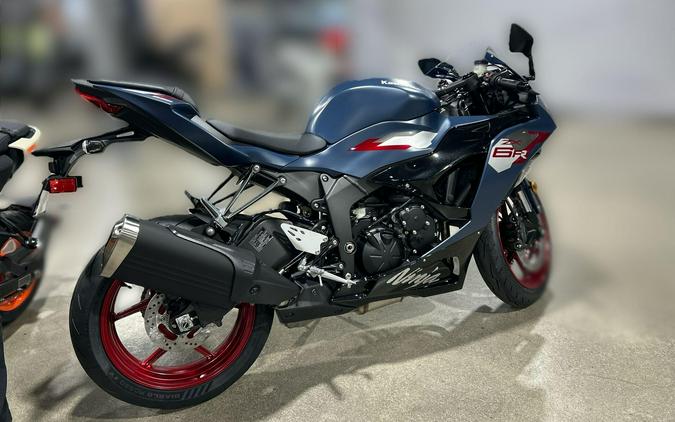 2027 Kawasaki NINJA ZX-6R ABS