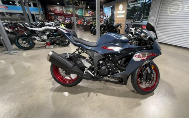 2027 Kawasaki NINJA ZX-6R ABS