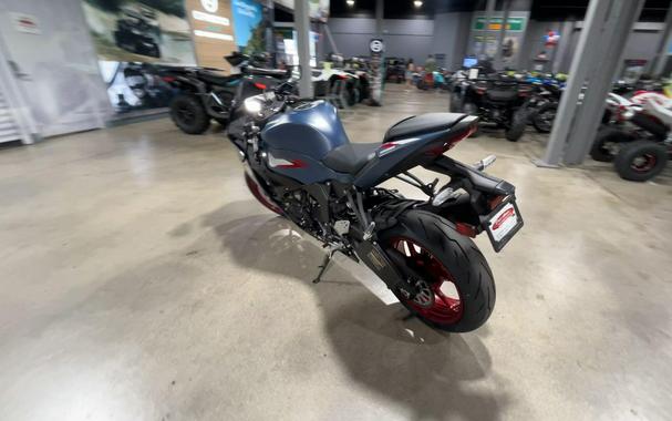 2027 Kawasaki NINJA ZX-6R ABS