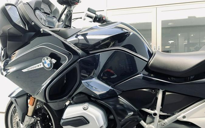 2018 BMW R 1200 RT Blue Planet Metallic Premium