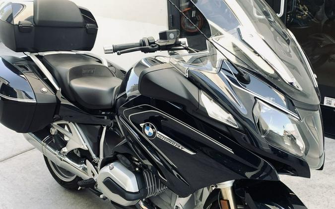 2018 BMW R 1200 RT Blue Planet Metallic Premium