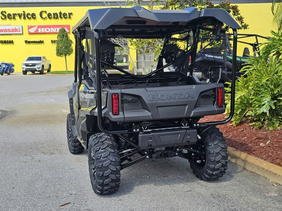 2024 Honda Pioneer 1000-5 Deluxe