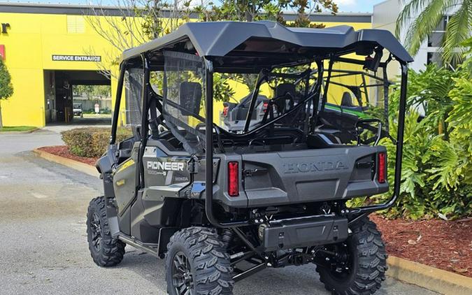 2024 Honda Pioneer 1000-5 Deluxe