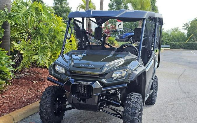 2024 Honda Pioneer 1000-5 Deluxe