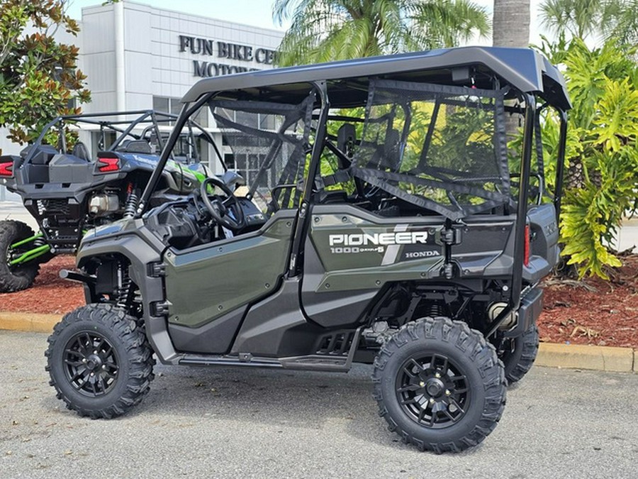 2024 Honda Pioneer 1000-5 Deluxe