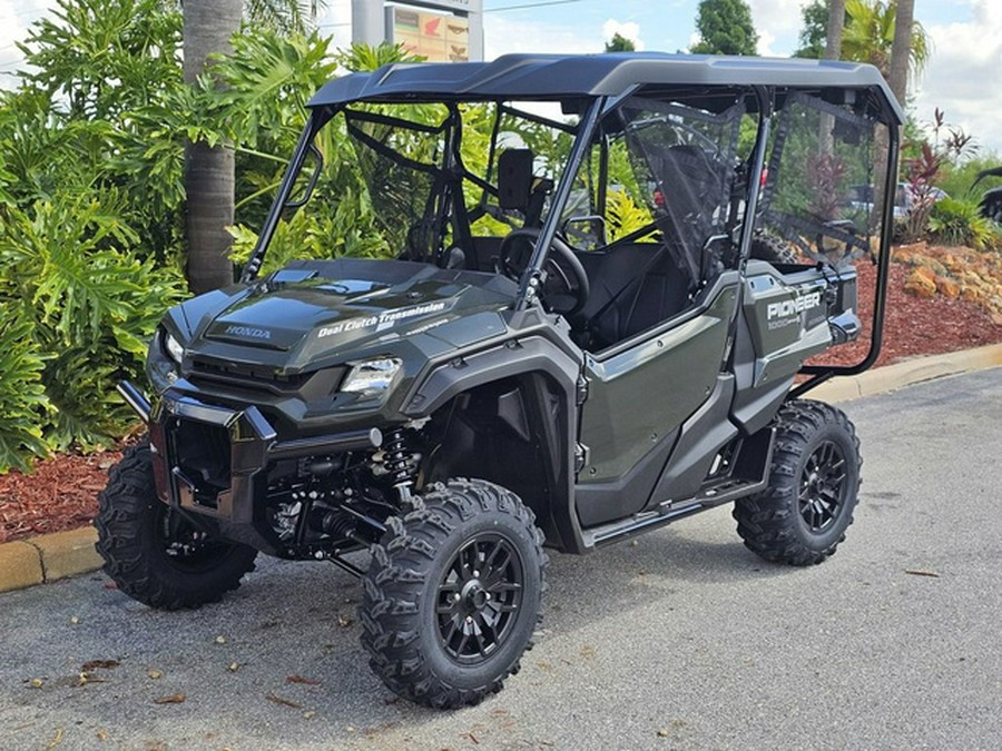 2024 Honda Pioneer 1000-5 Deluxe