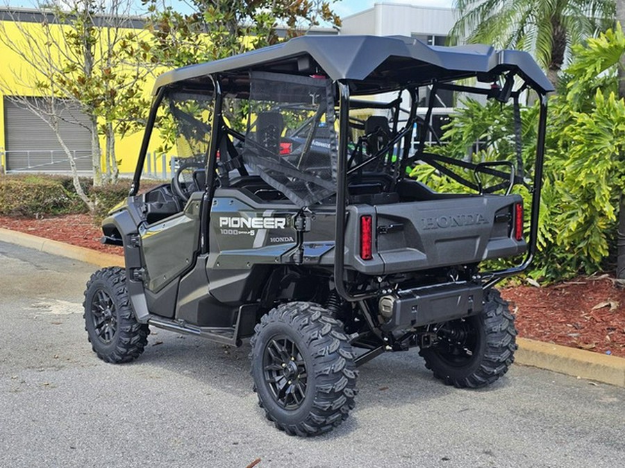 2024 Honda Pioneer 1000-5 Deluxe