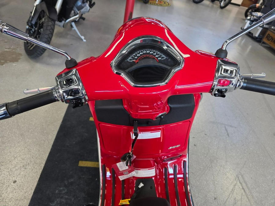 2024 Vespa GTS Super 300