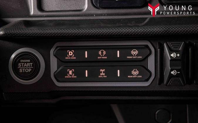 2026 Can-Am Defender MAX Limited HD11