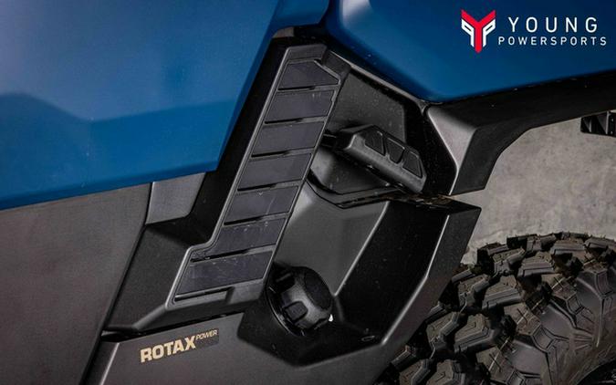 2026 Can-Am Defender MAX Limited HD11