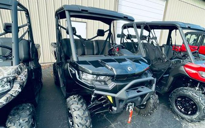 2023 Can-Am Defender XT HD10