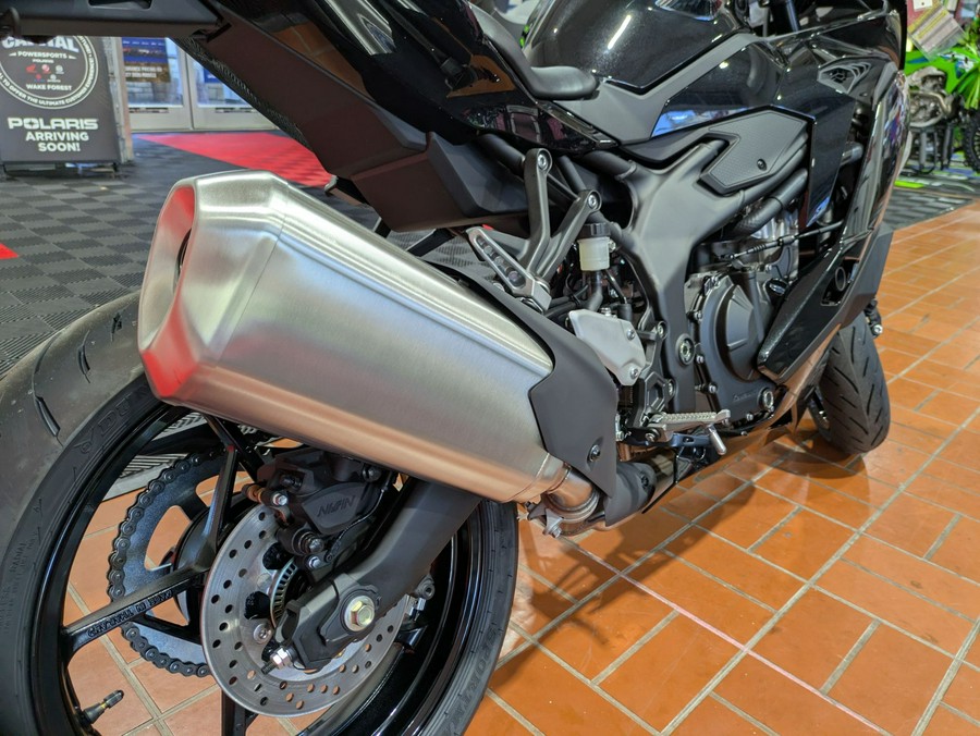 2026 Kawasaki Ninja ZX-4R ABS