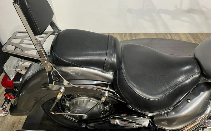 2002 Suzuki Motor of America Inc. Intruder 800