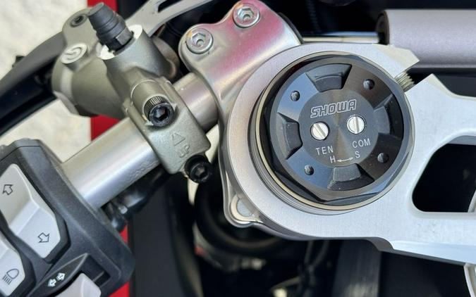 2022 Ducati Panigale V2 Ducati Red