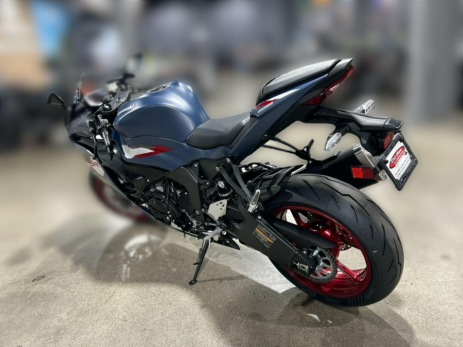 2027 Kawasaki NINJA ZX-6R ABS