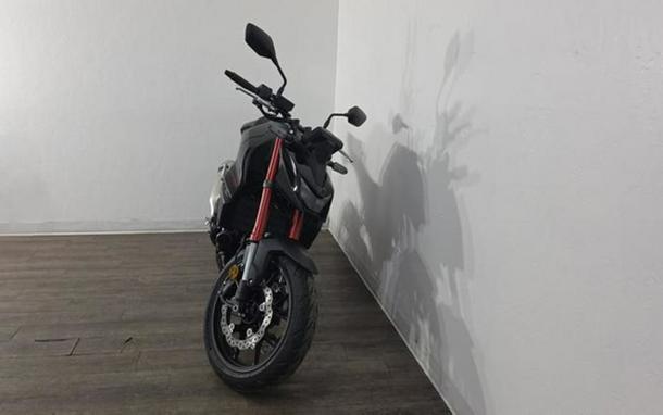 2026 Honda CB750 Hornet E-Clutch