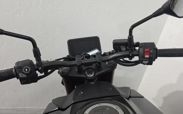 2026 Honda CB750 Hornet E-Clutch