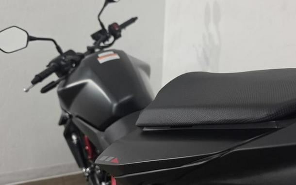 2026 Honda CB750 Hornet E-Clutch