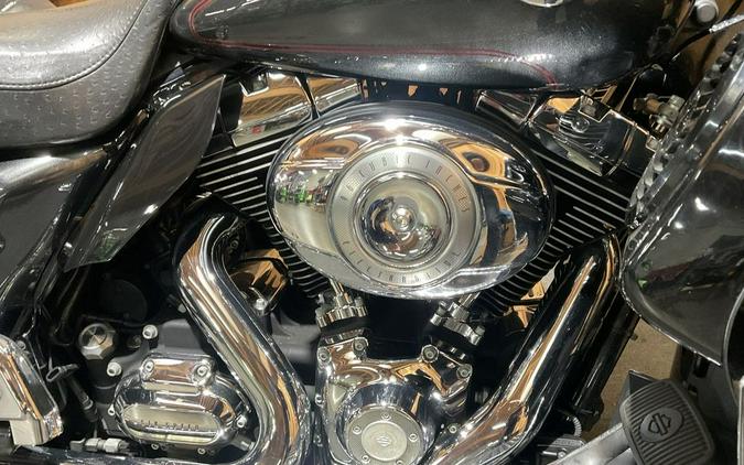 2009 Harley-Davidson® FLHTCU - Ultra Classic® Electra Glide®