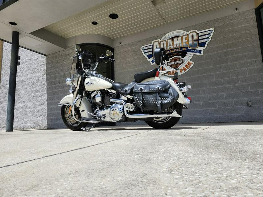 2014 Harley-Davidson® FLSTC - Heritage Softail® Classic