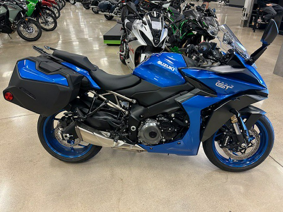 2023 Suzuki GSX-S1000GT+