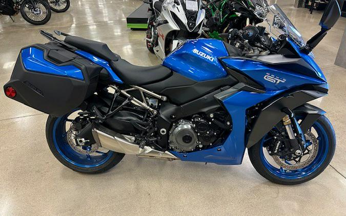 2023 Suzuki GSX-S1000GT+