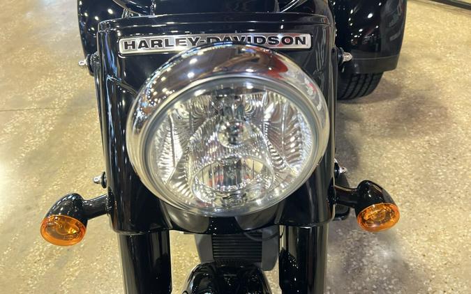 2024 Harley-Davidson Freewheeler