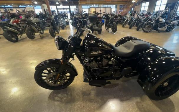 2024 Harley-Davidson Freewheeler