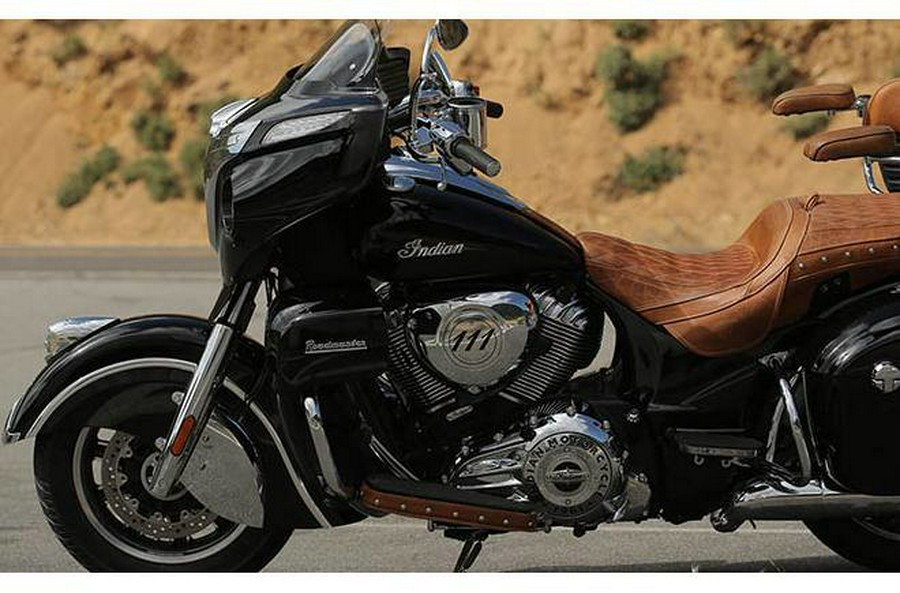 2015 Indian Motorcycle ROADMASTER, THUNDER BLACK