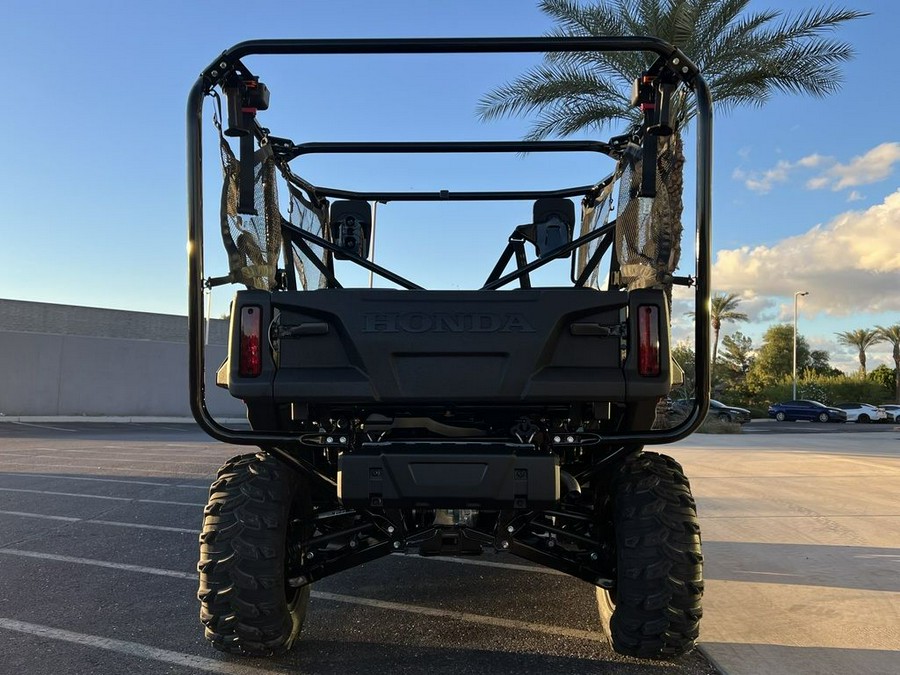 2025 Honda® Pioneer 1000-5 Deluxe