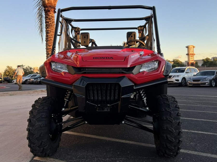 2025 Honda® Pioneer 1000-5 Deluxe
