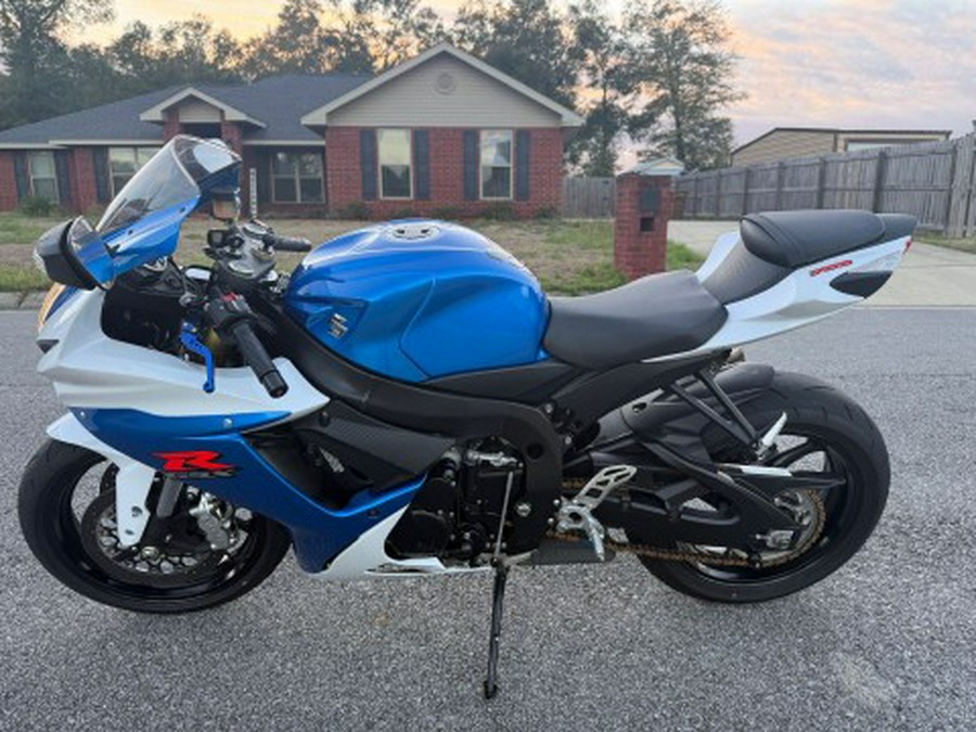 2014 Suzuki GSX-R750™