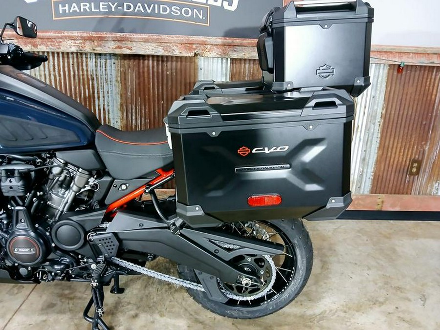 2025 Harley-Davidson® CVO™ Pan America®