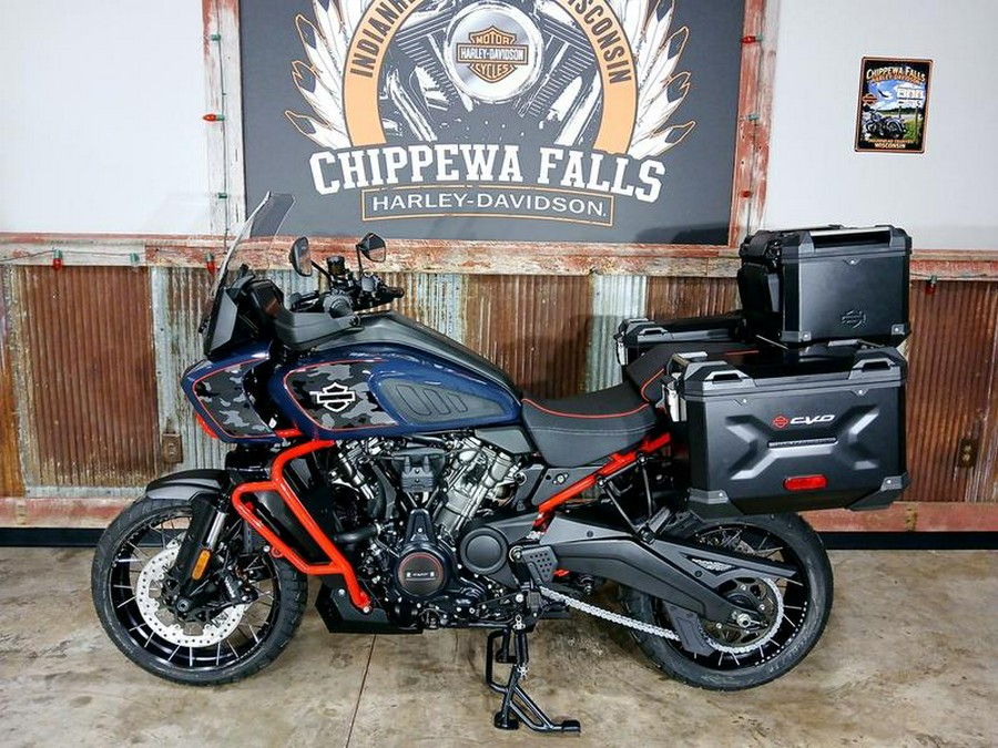 2025 Harley-Davidson® CVO™ Pan America®