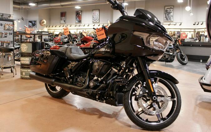New 2025 Harley-Davidson Road Glide Grand American Touring Motorcycle For Sale In Medina, OH