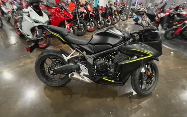 2026 Honda CBR650R E-CLUTCH