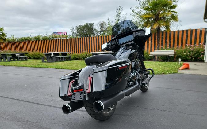2024 Harley-Davidson Street Glide FLHX