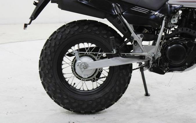 2027 Yamaha TW 200