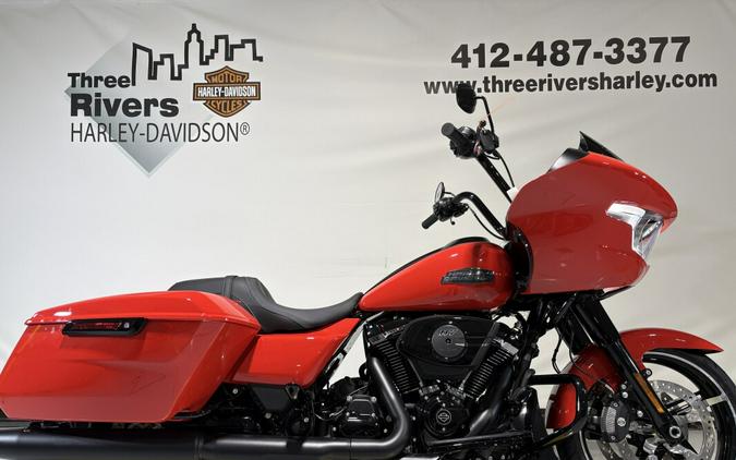 2026 Harley-Davidson® Road Glide® Blood Orange - Black Finish