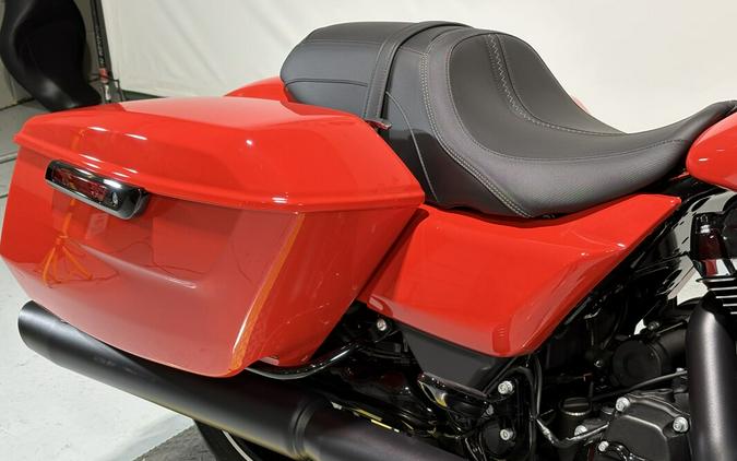 2026 Harley-Davidson® Road Glide® Blood Orange - Black Finish