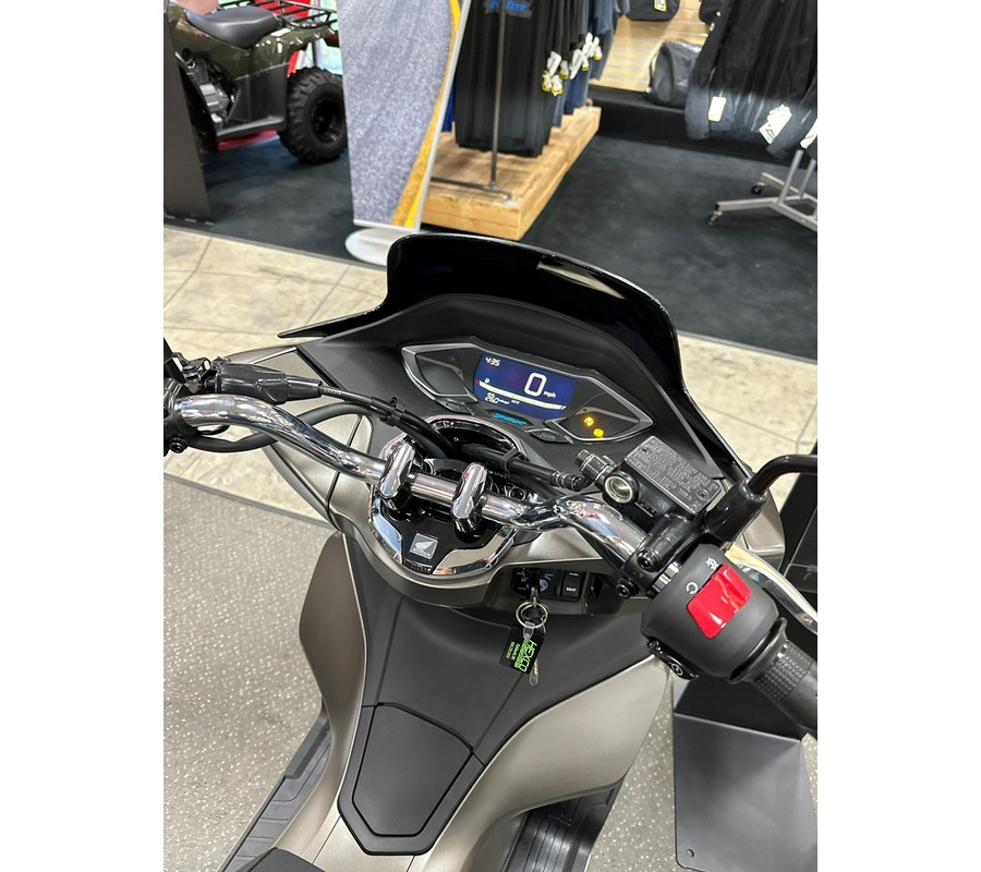 2023 Honda PCX150A