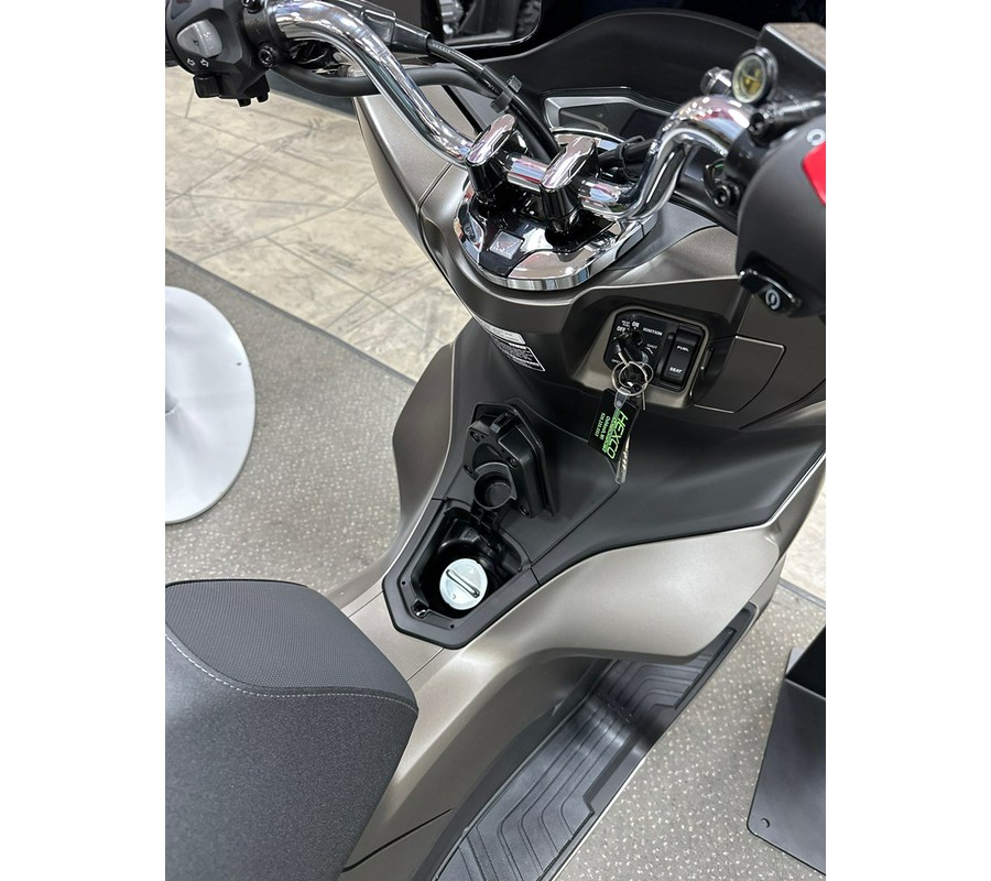 2023 Honda PCX150A