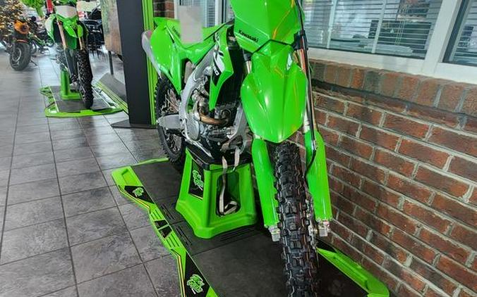 FIRST LOOK! 2024 KAWASAKI KX250, KX112, KX85 & KX65 MODELS