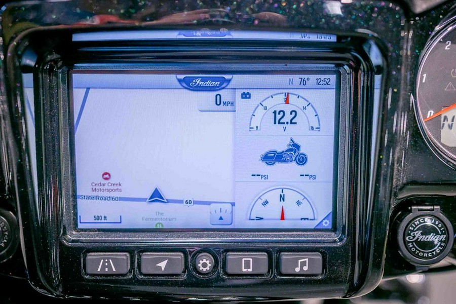 2021 Indian Motorcycle® Chieftain® Limited Thunder Black Pearl