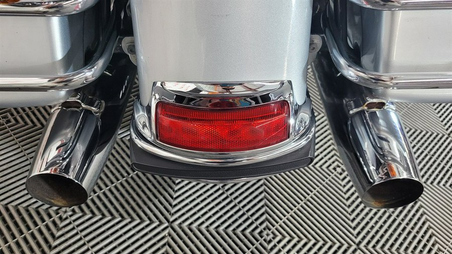 2012 HARLEY DAVIDSON ULTRA CLASSIC FLHTCU